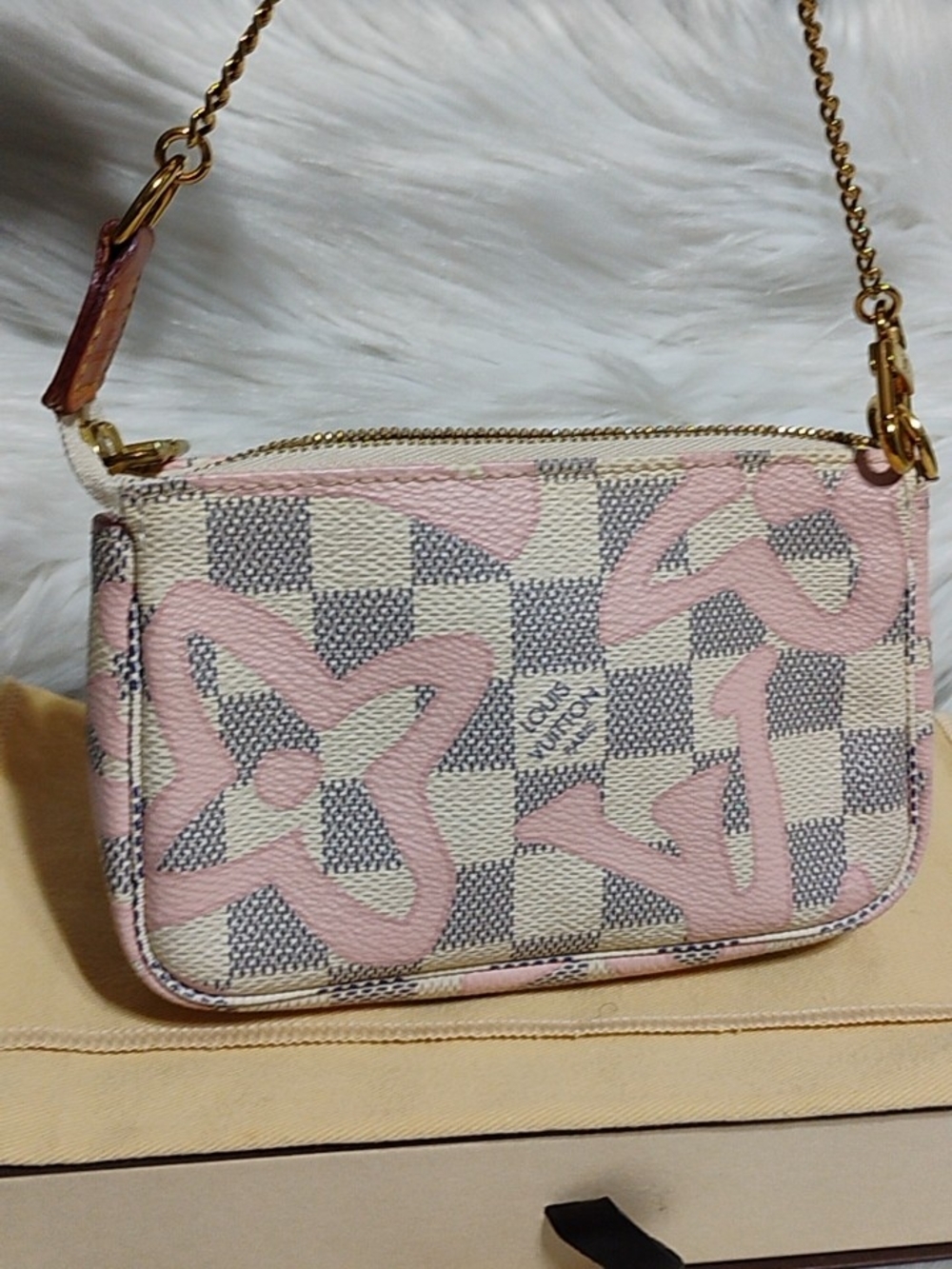 SALE! Louis Vuitton Damier Azur Tahiti Mini Accessory Pouch W/DB/Box - Picture 8 of 11